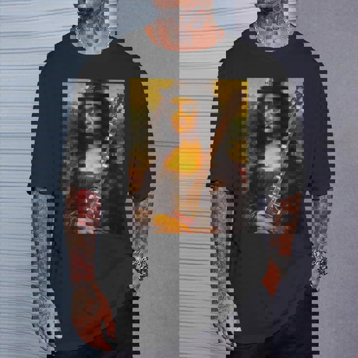 Monalisa Guitarist By Rock N Roll Tシャツ 彼への贈り物