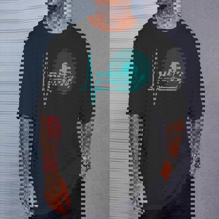 Music Is My Life Quote テクノハウス ダブ ステップ トランスハウス Tシャツ 彼への贈り物