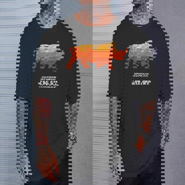 Ngorongoro タンザニア サファリ国立公園 ゲーム リザーブ サイ Tシャツ 彼への贈り物