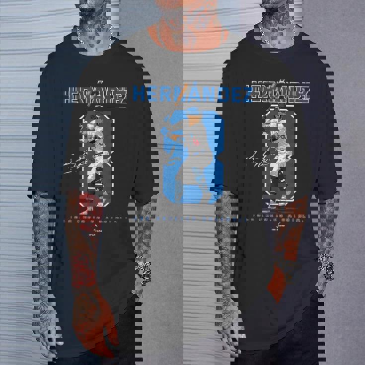 Number And Portrait Kike Hernandez Los Angeles Mlbpa Tシャツ 彼への贈り物