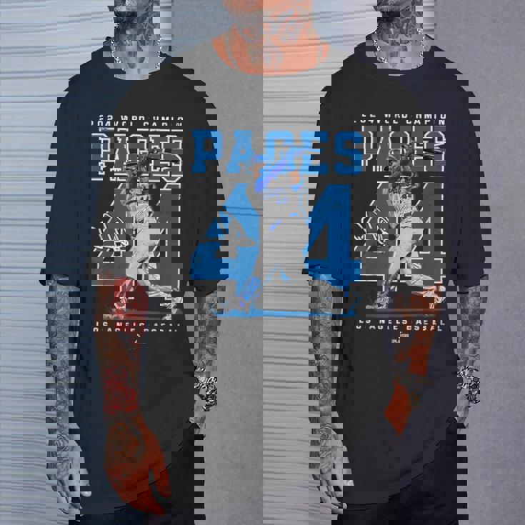 Player Number 2024 World Champion Andy Pages Mlbpa Tシャツ 彼への贈り物