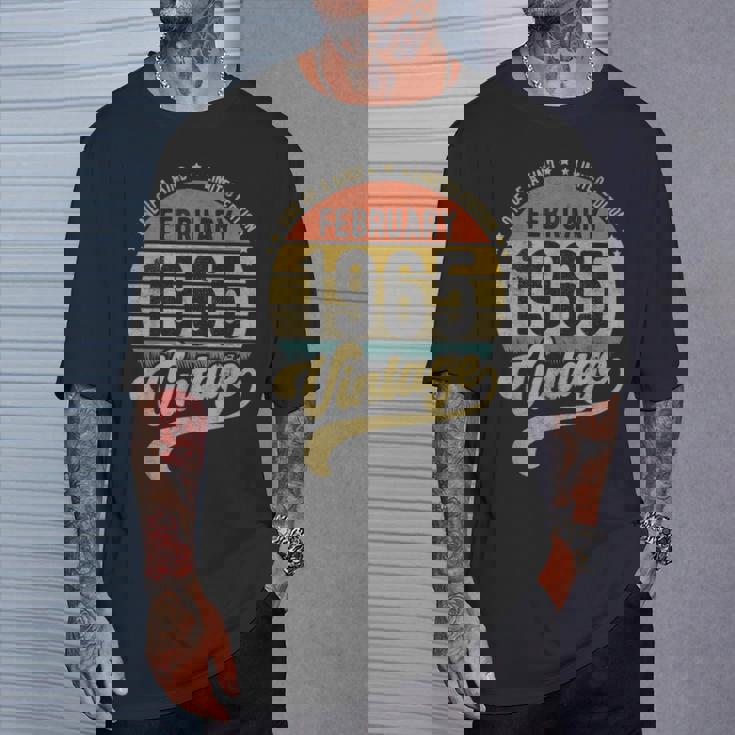 Reto 57歳の誕生日 57歳 1965年2月生まれ Tシャツ 彼への贈り物