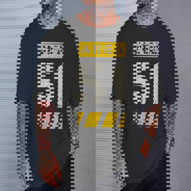 Roswell Ufo エイリアンエリア 51 秋の都市 ニューメキシコ Tシャツ 彼への贈り物