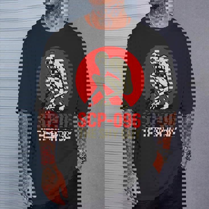 Scp-096 「シャイガイ」ホラーアートデザイン Tシャツ 彼への贈り物