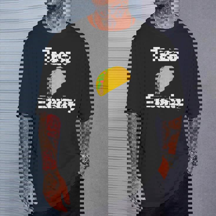 Taco Tuesday Taco Tuesday Tシャツ 彼への贈り物