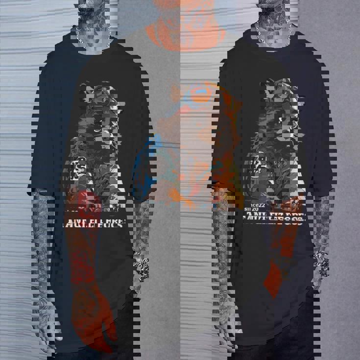 Tanuki Elite Forces No1 タヌキ精鋭部隊 漢字 動物 かわいい狸 たぬき おもしろ アニマル Tシャツ 彼への贈り物