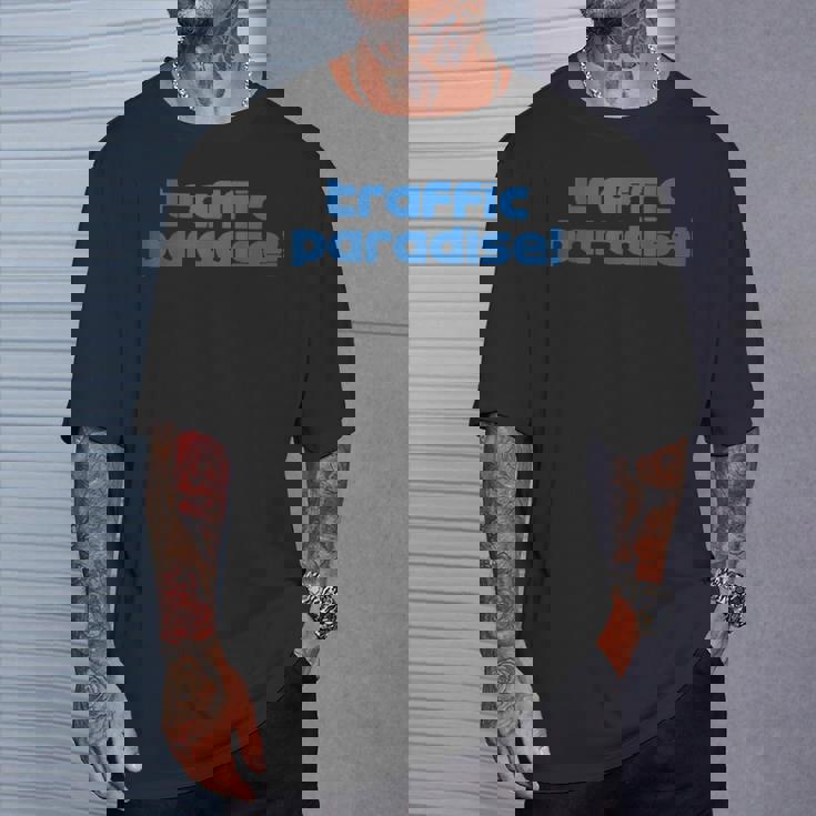 Traffic Paradise F1 Radio フォーミュラワン おもしろ ラジオ 角田 Yuki Tシャツ 彼への贈り物