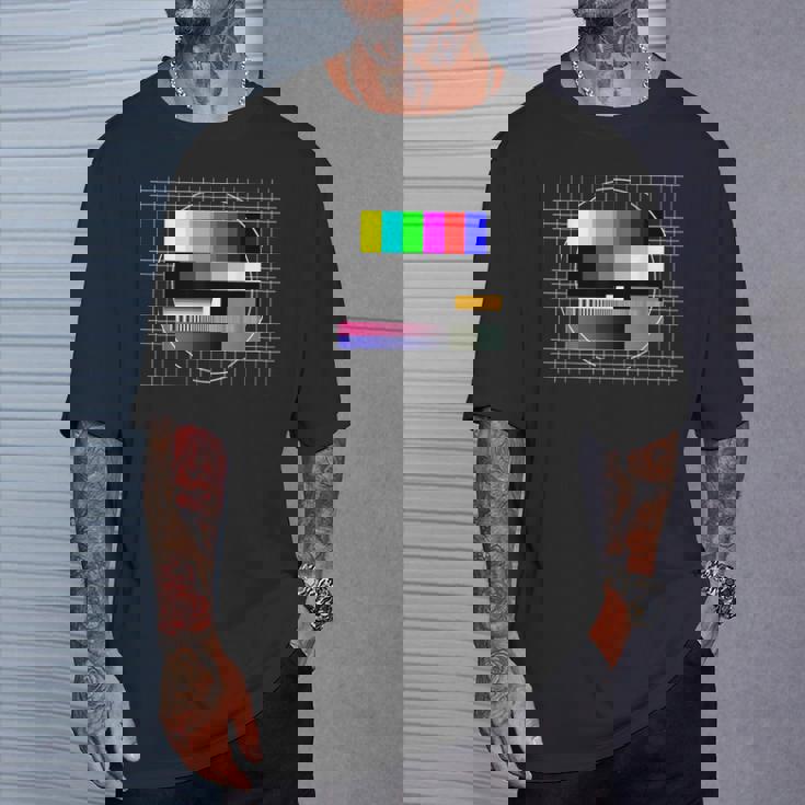 Tvテストパターン カラーバー テストカード スクリーン 懐かしいオタク Tシャツ 彼への贈り物