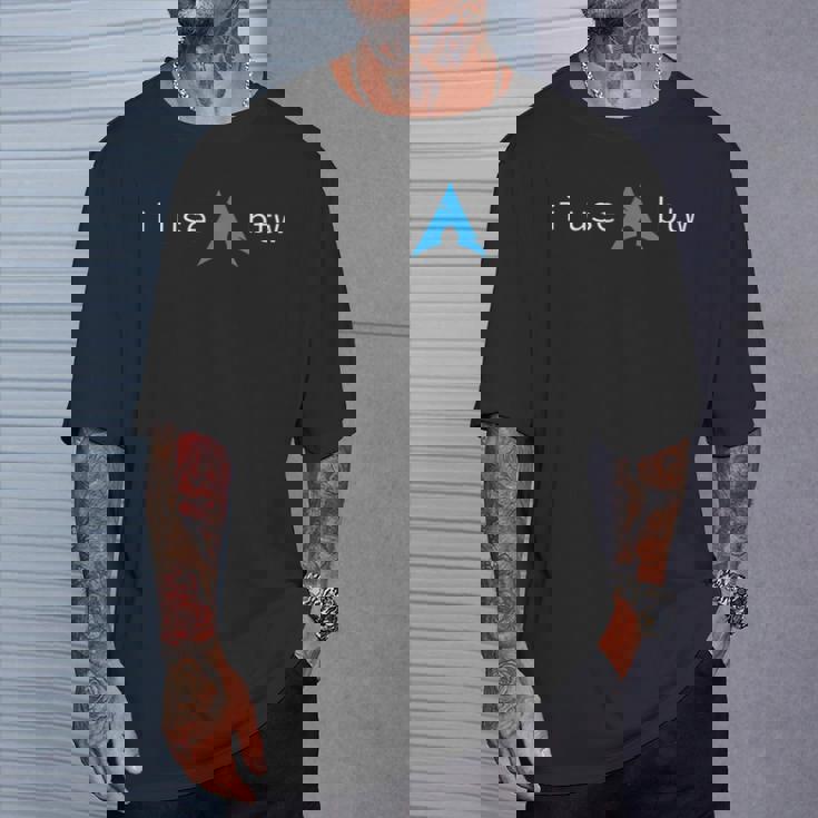 I Use Arch、Btw Tシャツ 彼への贈り物