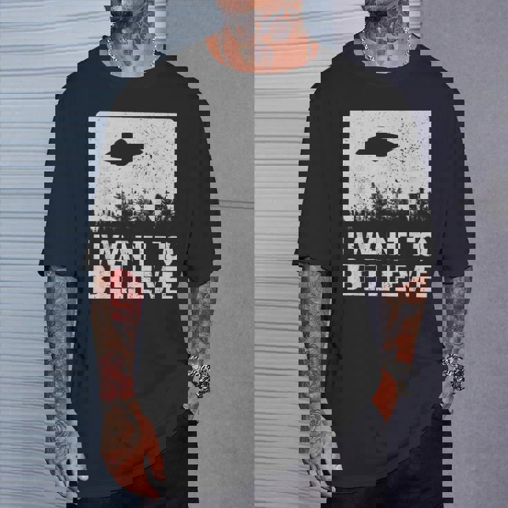 I Want To Believe I Aliens Ufo エリア 51 Roswell Tシャツ 彼への贈り物