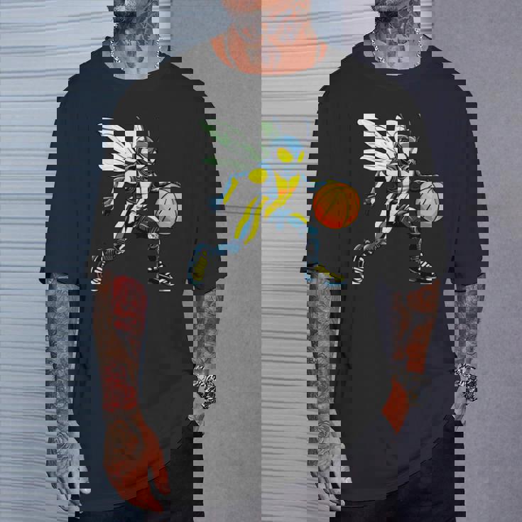 Wasp バスケットボール選手バスケットボール スズメバチ Tシャツ 彼への贈り物