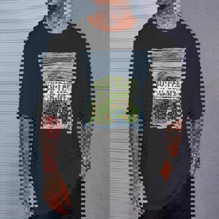 Your Place Or Mine Tシャツ 彼への贈り物