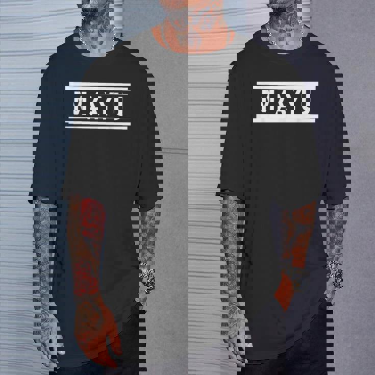 「Mayu」ヘボン式「まゆ」「マユ」下の名前 ローマ字 名入れ 名乗り ラテン文字 綴り Tシャツ 彼への贈り物