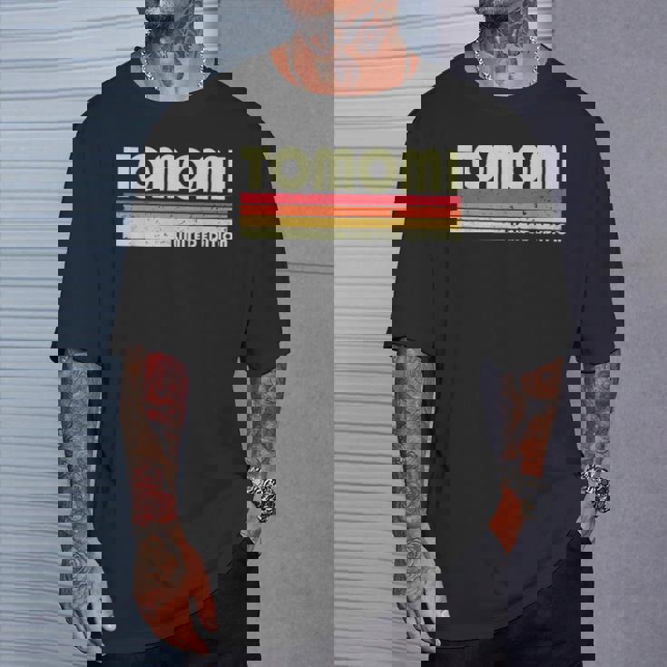 【 朝美 ともみ トモミ 】名前 名字 家族お揃い ギャグ ネタ ウケ狙い 贈り物 ギフト 面白い おもしろ Tシャツ 彼への贈り物