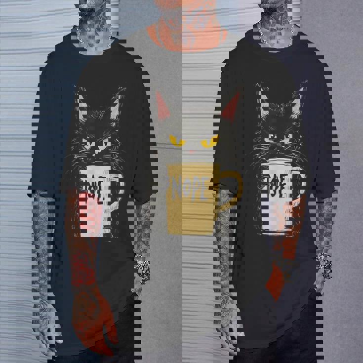 おかしな猫 コーヒーマグと黒猫 Nope Tシャツ 彼への贈り物