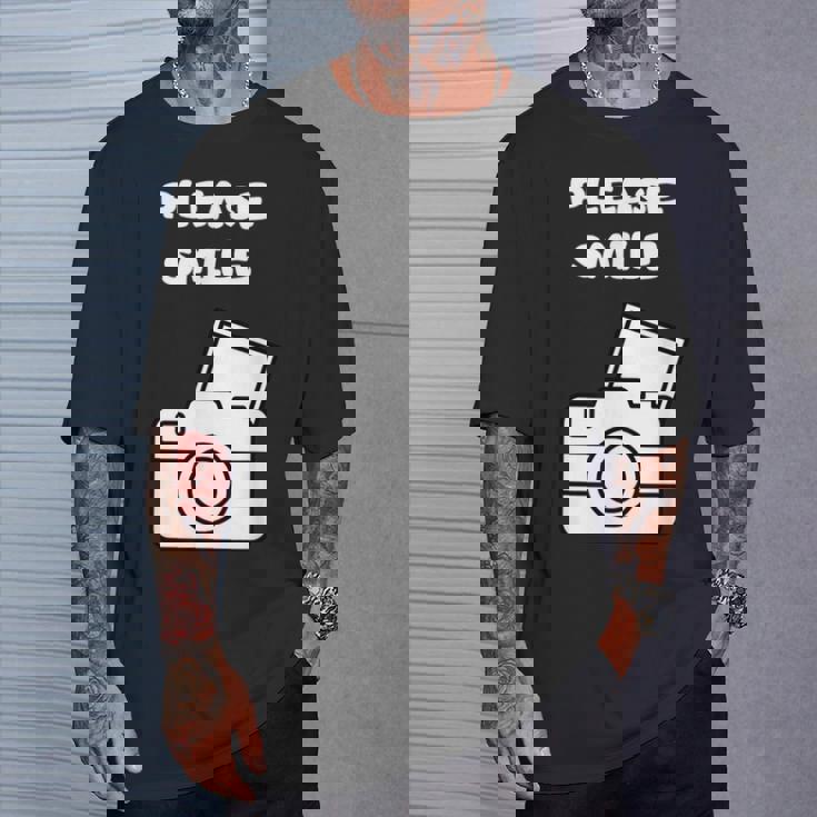 お願い スマイル アート オブ 写真 カメラマン カメラマン Tシャツ 彼への贈り物