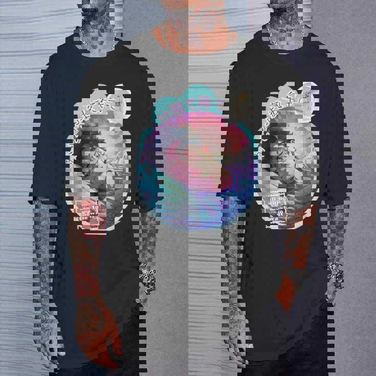 かとう寝て待て おもしろ ネタ ことわざのもじり ことわざ ギャグ ダジャレ 果報は寝て待て 笑える うけ狙い ユーモア Tシャツ 彼への贈り物