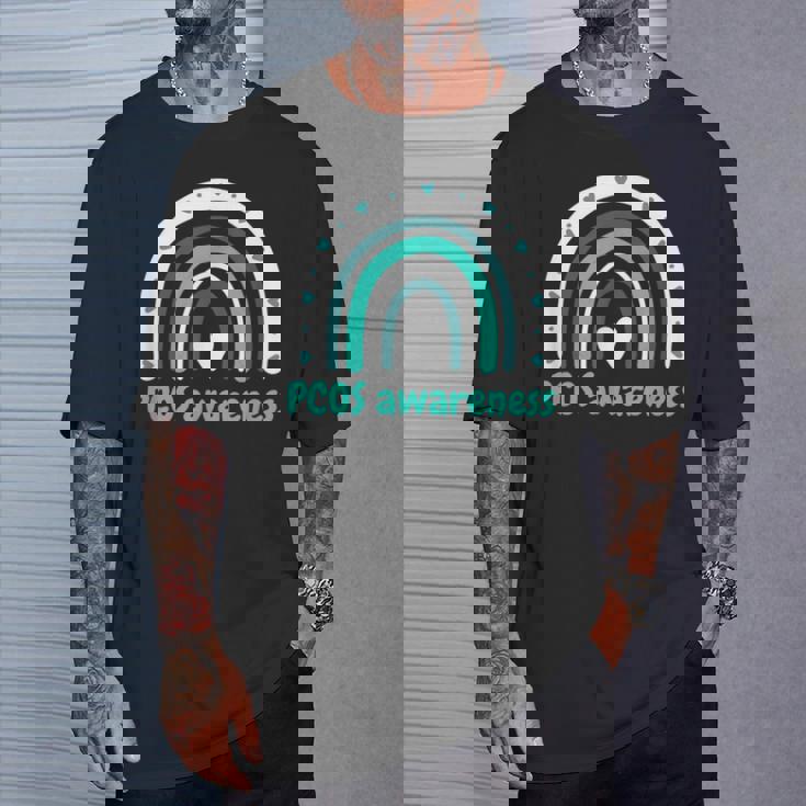 かわいいpcos啓発ボヘミアンレインボーpcosサポート。 Tシャツ 彼への贈り物