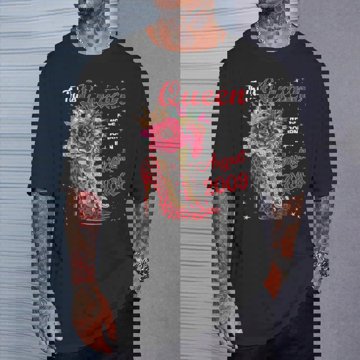 この女王は2009年8月に誕生しました。 Tシャツ 彼への贈り物