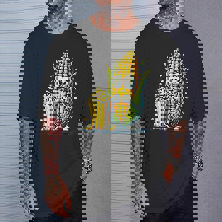 とうもろこしとポップコーンのキャラクター Tシャツ 彼への贈り物