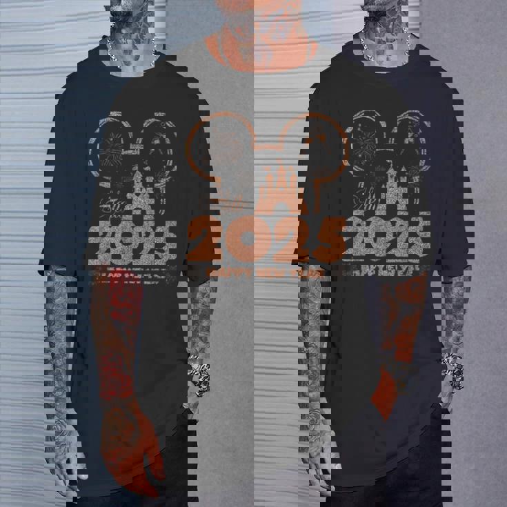 ねずみ 2025 新年あけましておめでとうございます 花火パーティー 2025 ファミリー Tシャツ 彼への贈り物