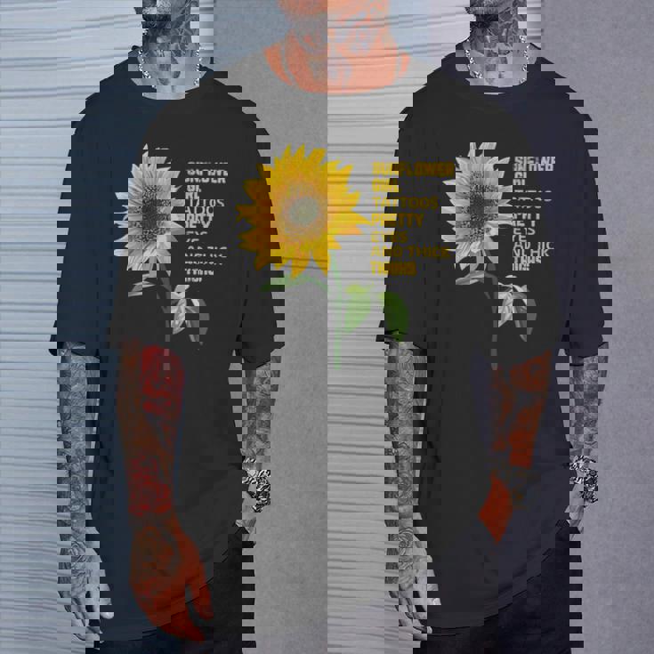 ひまわりガール タトゥー かわいい目 太腿 Tシャツ 彼への贈り物