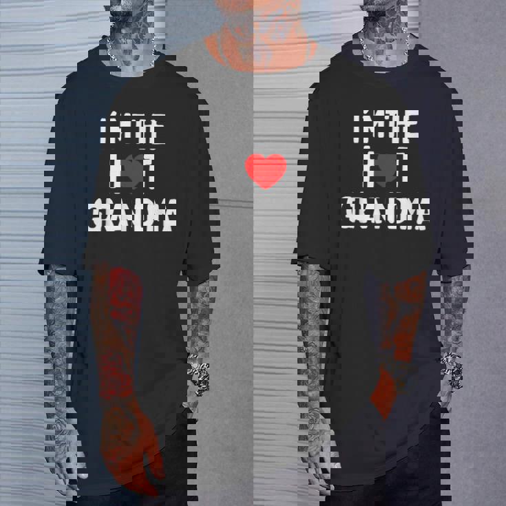 アイ・ラブ・ホット・グランマ-アイ・アム・ザ・ホット・グランマ Tシャツ 彼への贈り物