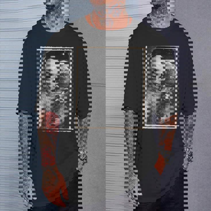 アライグマとエイリアンセルフィー、Ufo&地球写真、面白いエイリアン Tシャツ 彼への贈り物