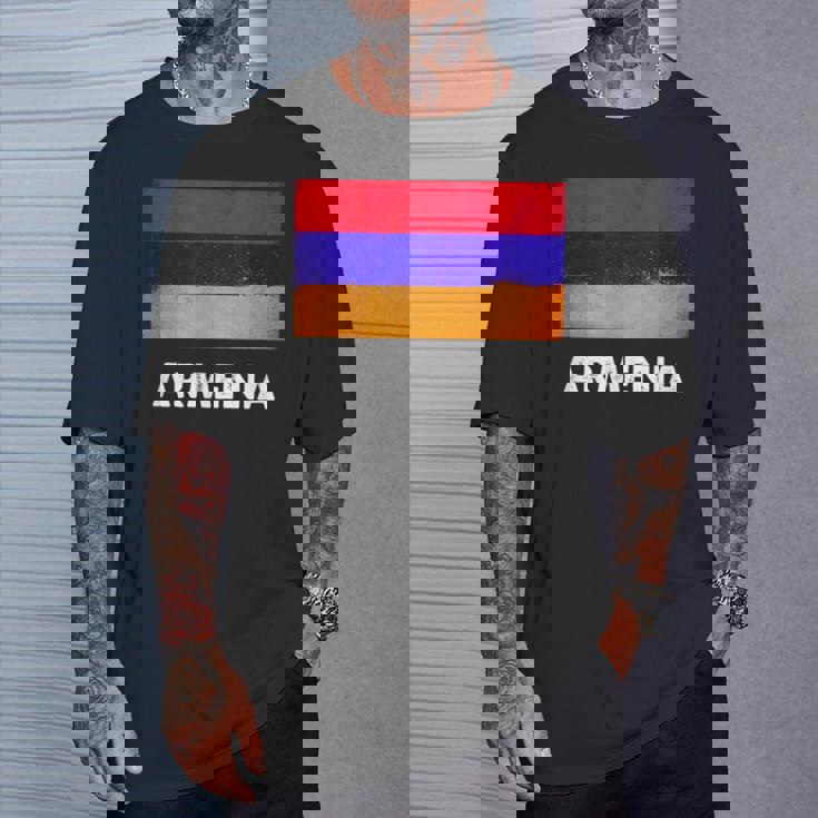 アルメニア国旗tシャツ Tシャツ 彼への贈り物