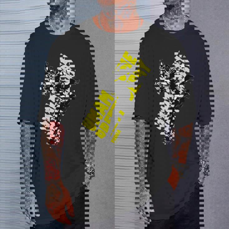 ウマ娘 プリティーダービー ウオッカ Tシャツ 彼への贈り物