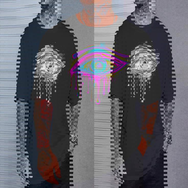 エジプトのホルスの目 トリッピー サイケデリック アート 宇宙 シュール Tシャツ 彼への贈り物