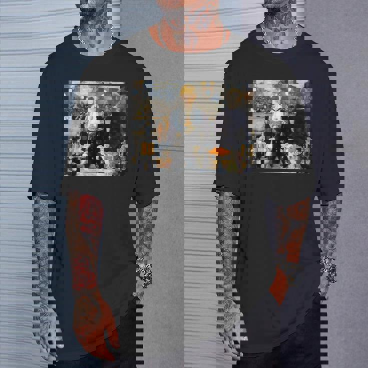 エドゥアール・マネの「フォリー・ベルジェールのバー」 Tシャツ 彼への贈り物