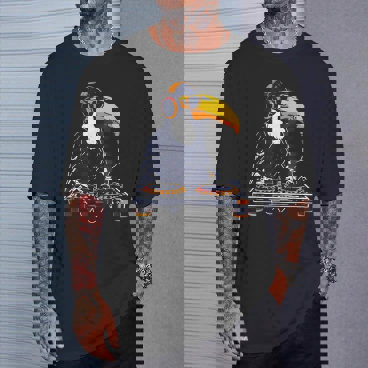 オオハシ Dj ターンテーブル Dj オオハシ テクノ ビートメーカー ハウスミュージック Tシャツ 彼への贈り物