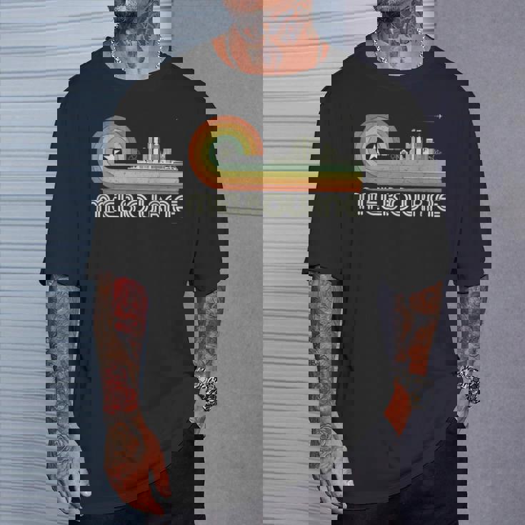 オーストラリア 休暇のお土産 レトロ ビンテージ スカイライン メルボルン Tシャツ 彼への贈り物