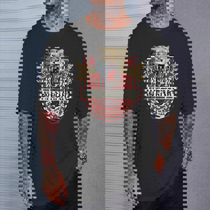 ガラクレマ ウニベルシタリオ・デポルテス・デル・ペルー。 Tシャツ 彼への贈り物