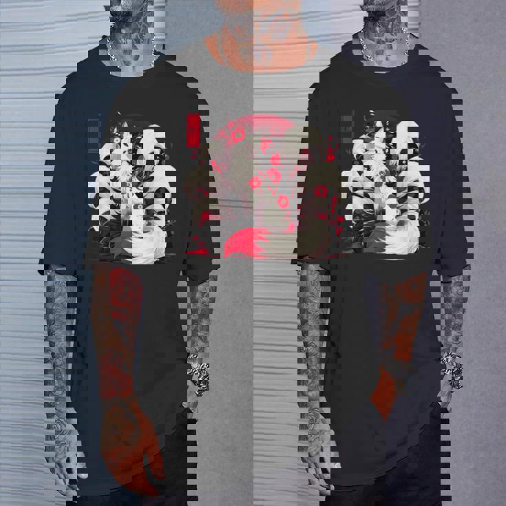 キツネ キツネ 赤いクモユリ 花 日本の九尾キツネ Tシャツ 彼への贈り物