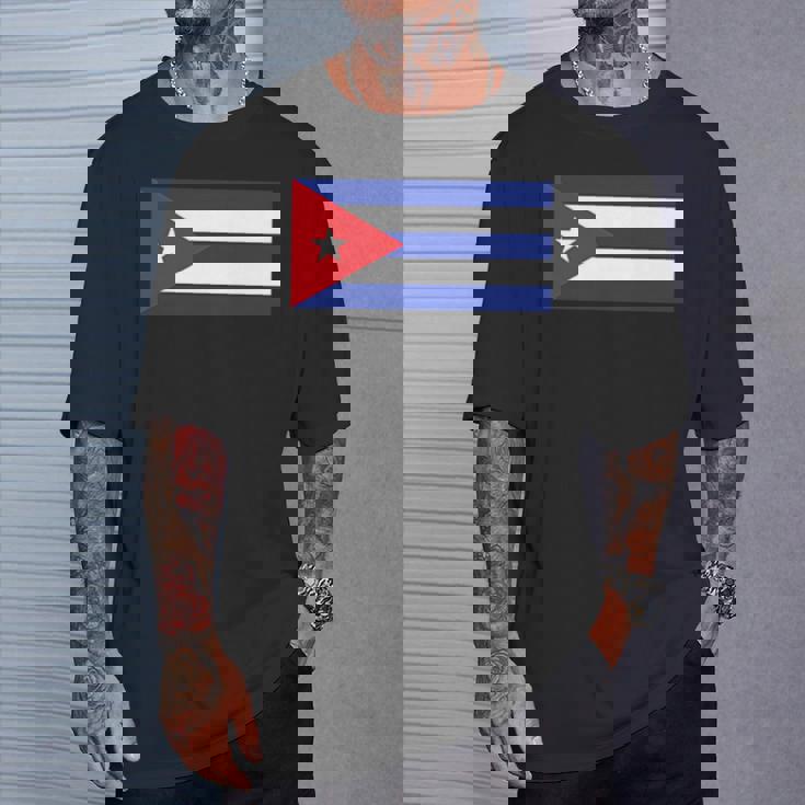 キューバ国旗 Tシャツ 彼への贈り物