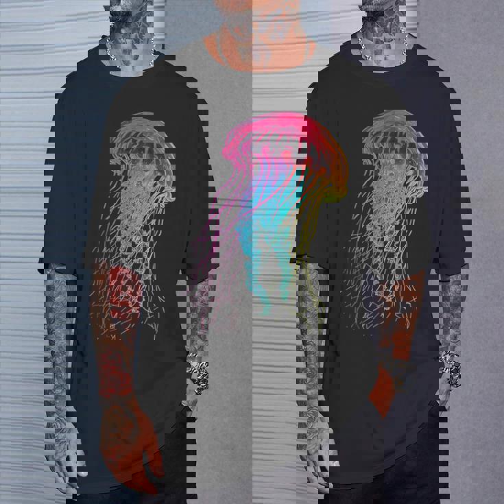 クラゲ カラフル ファンタジー 動物 アート グラフィック クラゲ Tシャツ 彼への贈り物