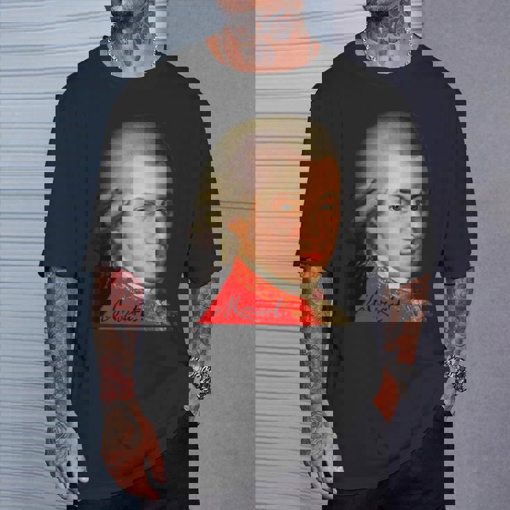 クラシック作曲家 ヴォルフガング・アマデウス・モーツァルト 1756-1791 Tシャツ 彼への贈り物