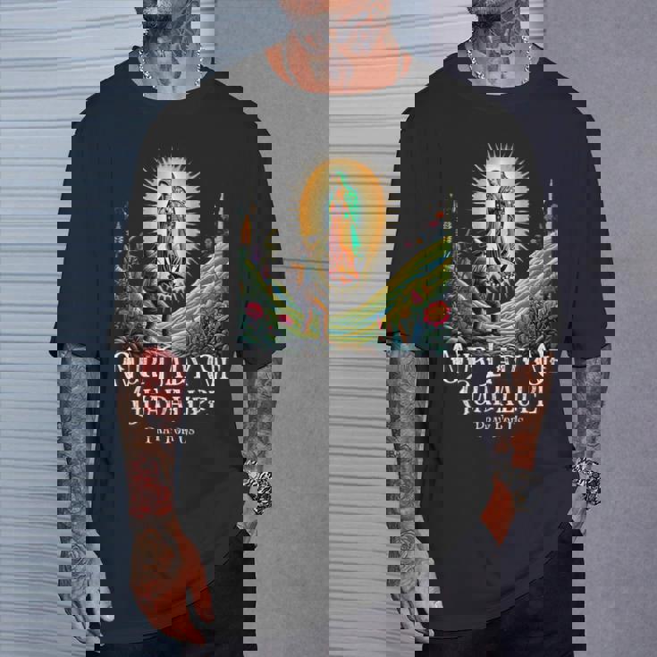 グアダルーペの聖母マリアカトリック Tシャツ 彼への贈り物