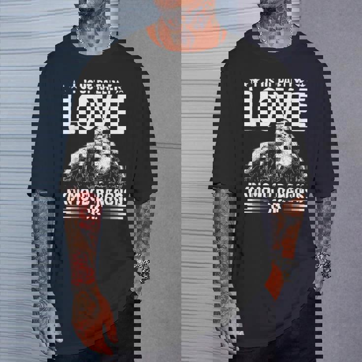 コモドドラゴンが大好き オーナー野生動物 コモドドラゴン Tシャツ 彼への贈り物