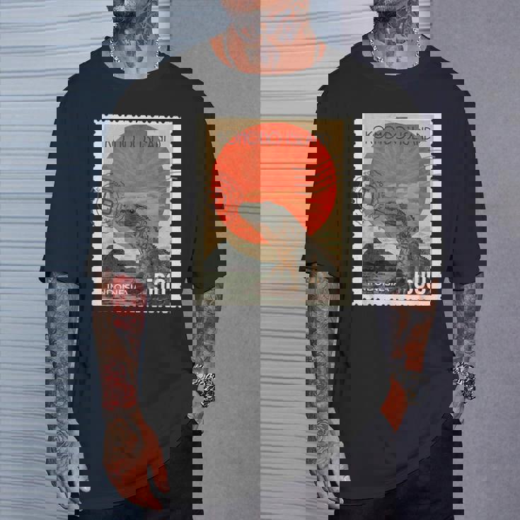 コモド島インドネシアコモドドラゴン Tシャツ 彼への贈り物