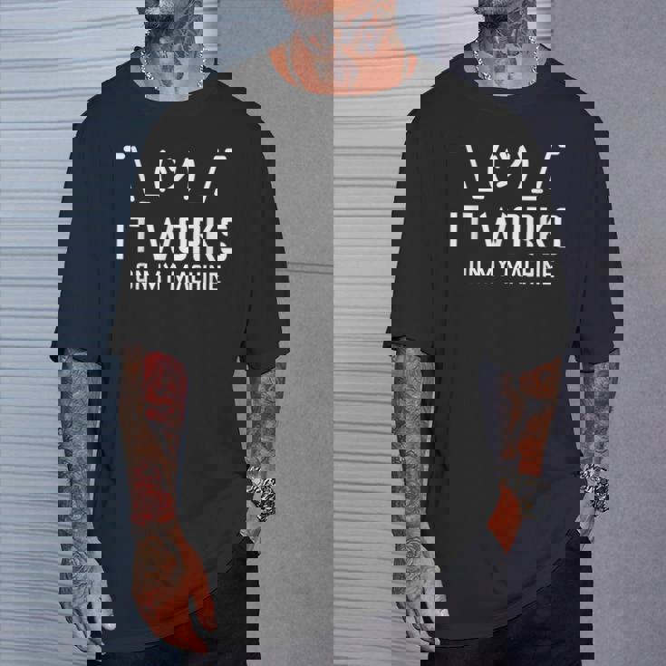 コンピュータpcソースコード Tシャツ 彼への贈り物