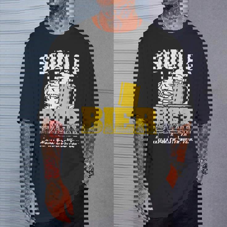 サウナとビールサウナ ウェルネスサウナ Tシャツ 彼への贈り物