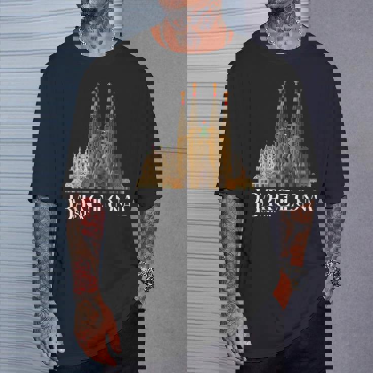 サグラダファミリア バルセロナ お土産 Tシャツ 彼への贈り物