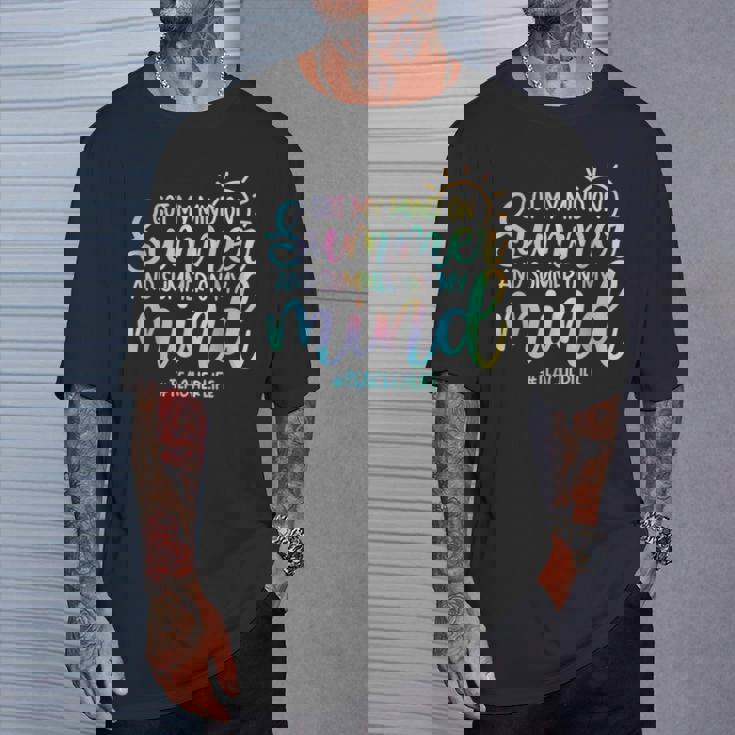 サマー・ティーチャー・ライフ・ファニー・サマー・ティーチャーに夢中 Tシャツ 彼への贈り物