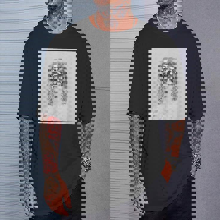 サングラスをかけたキャバリア Tシャツ 彼への贈り物