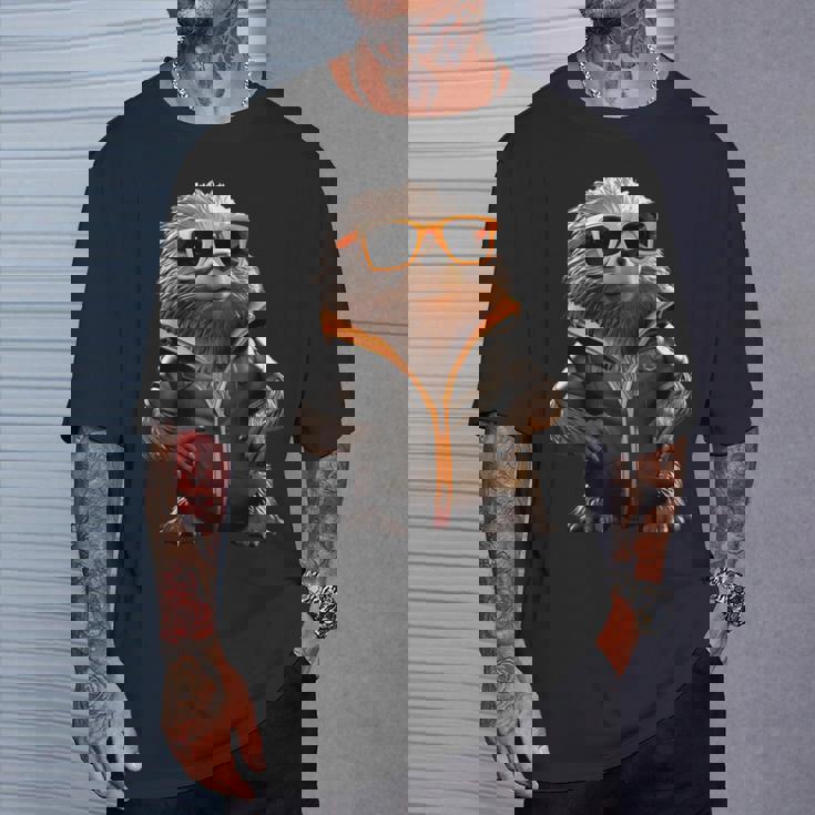 サングラスをかけたモグラかわいいモグラかわいいモグラ Tシャツ 彼への贈り物