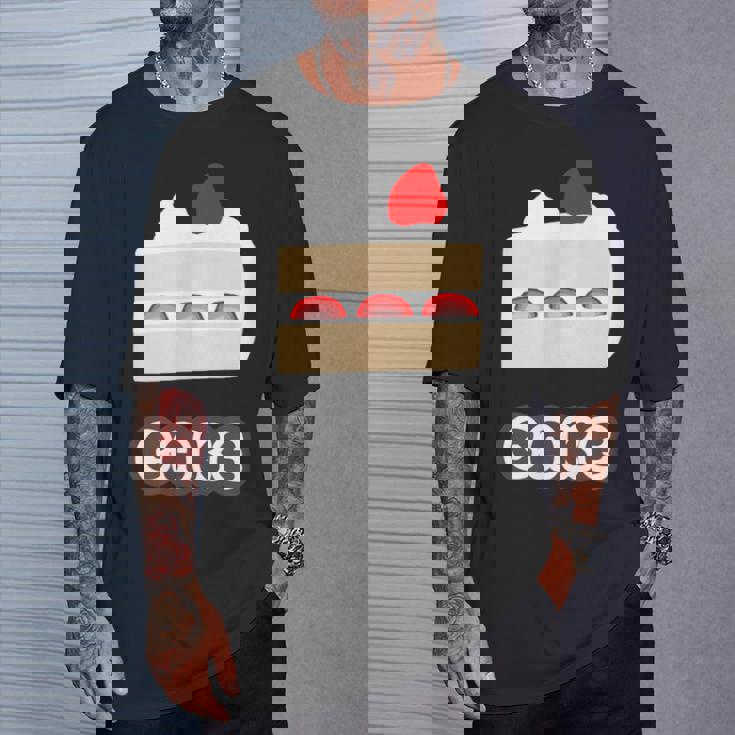 ショートケーキ『スイーツ ポップ』苺 イチゴのケーキ お菓子 おやつ 面白い かわいい Tシャツ 彼への贈り物