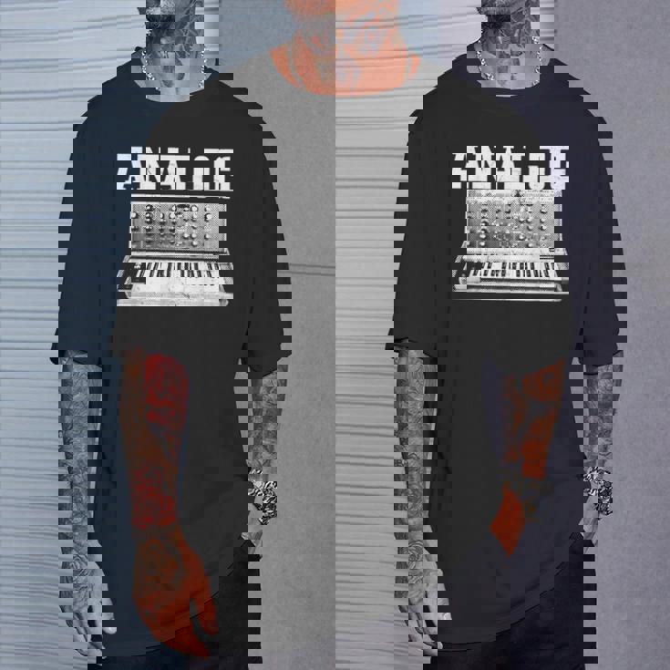 シンセサイザー キーボード シンセ ミュージシャン Tシャツ 彼への贈り物